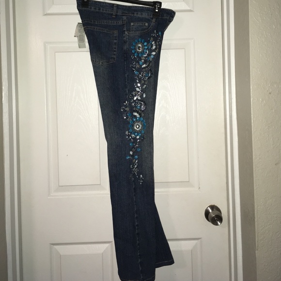 Cache Beaded Embroidered Denim - Picture 1 of 5